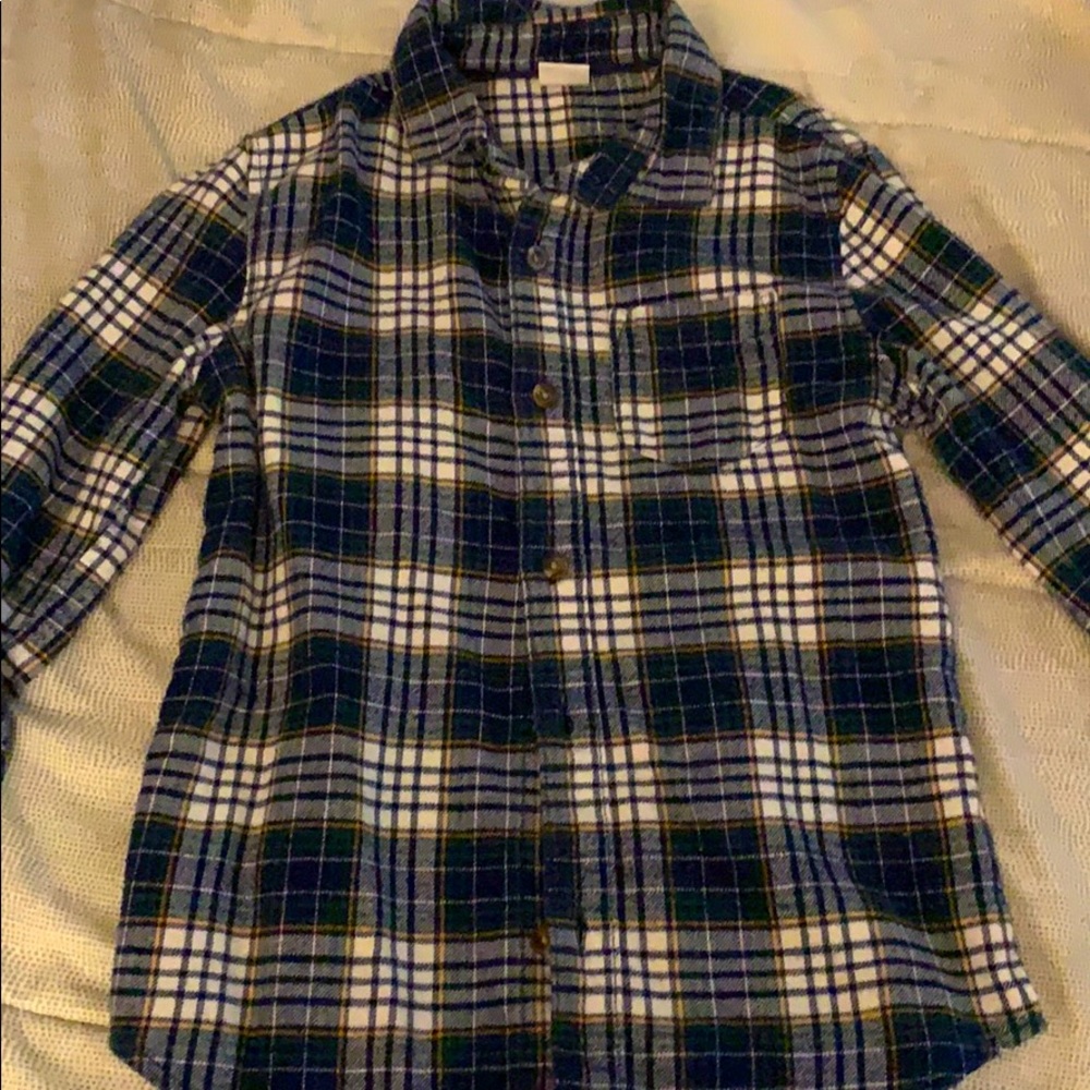 Boys long sleeve gently used